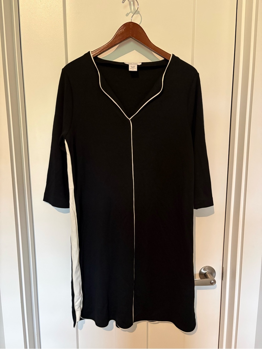 Joan Vass Black 100% Cotton Dress with White Contrast Trim - Large - L/2